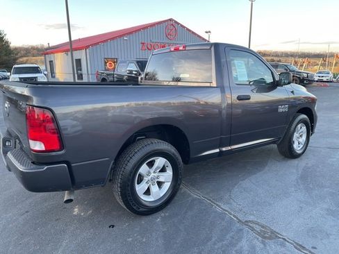 Used 2016 RAM 1500 Express image 8