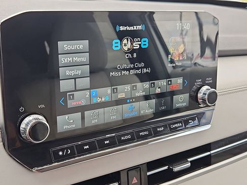 Used 2024 Mitsubishi Outlander SEL image 19