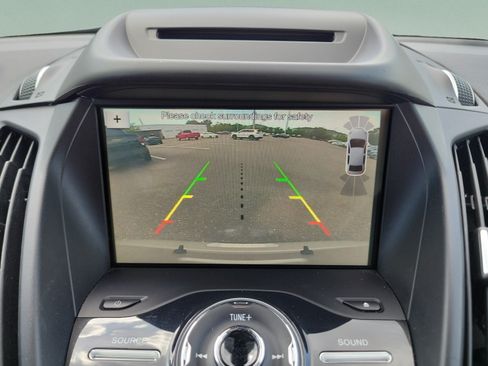 Used 2018 Ford Escape Titanium FWD image 32