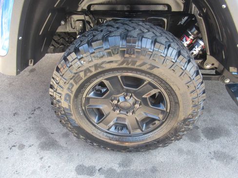 Used 2022 Jeep Gladiator Mojave w/ Cold Weather Group AWD/4WD image 8