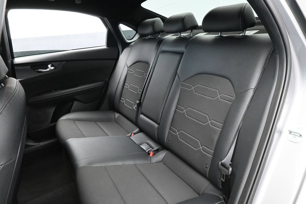 Used 2024 Kia Forte GT-Line FWD image 32