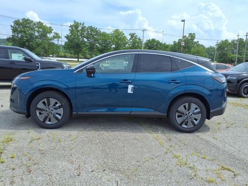 New 2025 Nissan Murano SL w/ Cargo Package AWD/4WD image 5