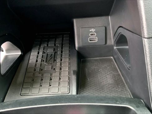 Used 2024 Ford Ranger XLT image 30