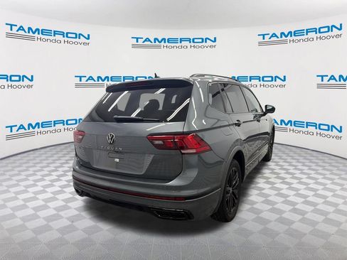 Used 2022 Volkswagen Tiguan SE R-Line FWD image 5