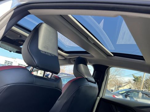 Used 2023 Toyota Prius Prime Premium w/ Advanced Technology Package image 22