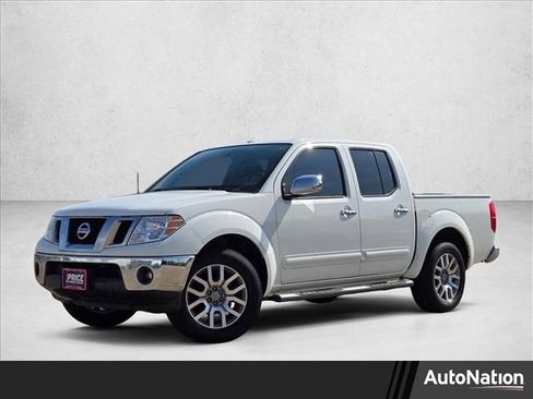 Used 2013 Nissan Frontier SL RWD image 1