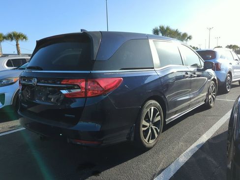 Used 2021 Honda Odyssey Touring image 9