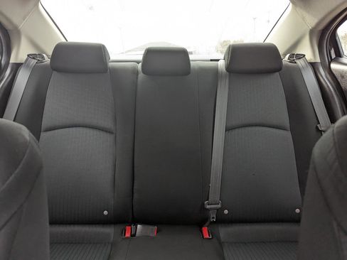 Used 2016 MAZDA MAZDA3 i Sport image 32