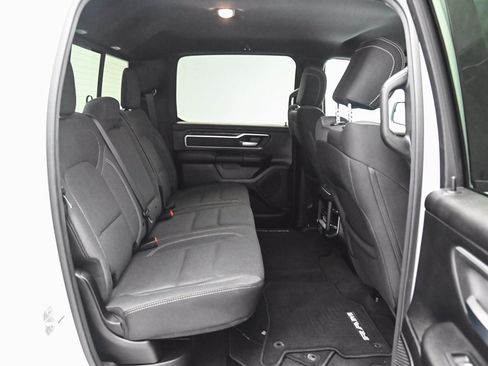 Used 2022 RAM 1500 Big Horn image 30