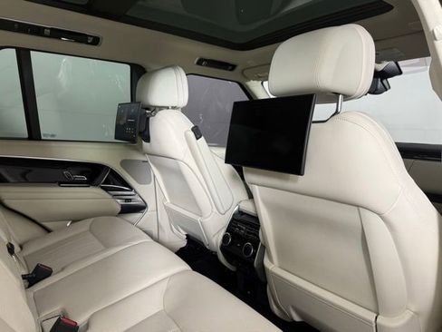 Used 2023 Land Rover Range Rover SE AWD/4WD image 30