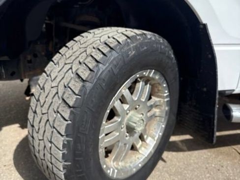 Used 2014 Ford F150 XLT w/ Equipment Group 302A Luxury AWD/4WD image 20