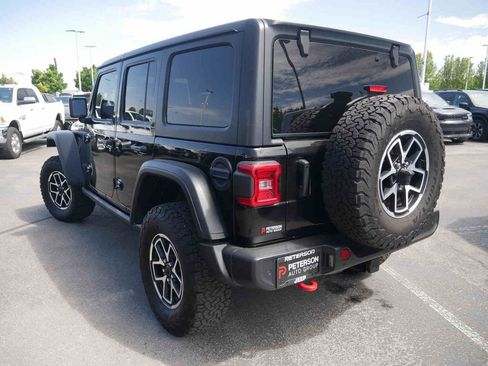 Used 2024 Jeep Wrangler Unlimited Rubicon w/ Technology Group AWD/4WD image 21
