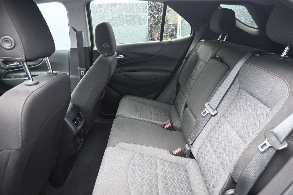 Used 2024 Chevrolet Equinox LT AWD/4WD image 21