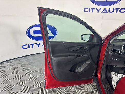Used 2022 Chevrolet Equinox LT FWD image 14