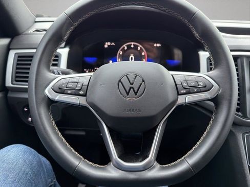Used 2023 Volkswagen Atlas Cross Sport SE image 14
