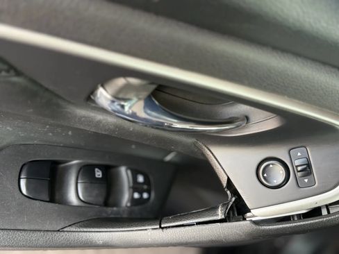 Used 2015 Nissan Altima 2.5 S w/ Power Driver Seat Package FWD image 24