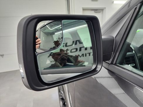 Used 2025 RAM 1500 Limited image 36