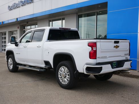 Certified 2022 Chevrolet Silverado 2500 High Country w/ Z71 Off-Road Package image 4