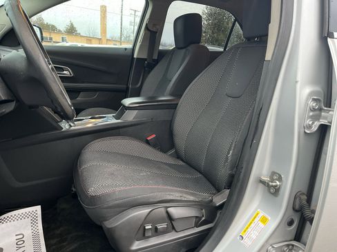 Used 2017 Chevrolet Equinox LS image 14