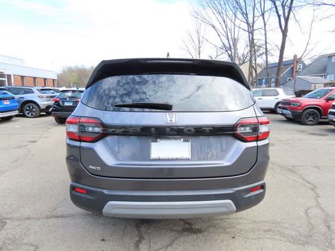 Certified 2023 Honda Pilot EX-L image 5