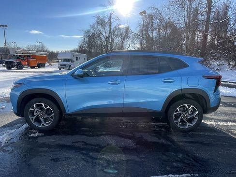 Certified 2026 Chevrolet Trax LT image 6