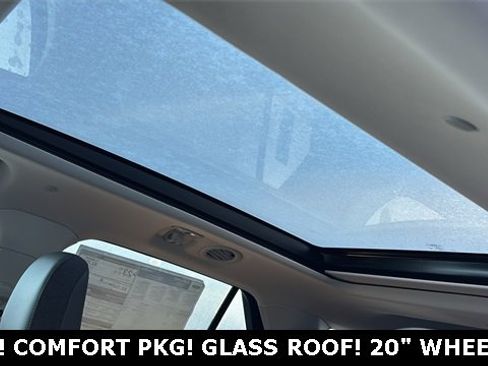 New 2026 Ford Explorer Active image 7