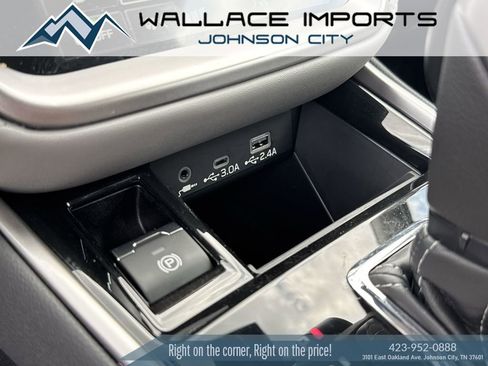 Certified 2025 Subaru Outback Premium image 29