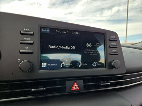 New 2026 Hyundai Elantra Sport FWD image 18