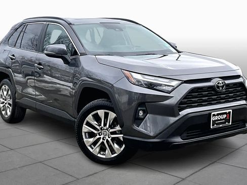 Certified 2023 Toyota RAV4 XLE Premium image 3