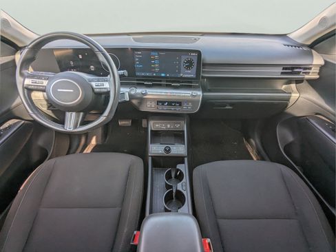 Certified 2024 Hyundai Kona SEL w/ Convenience Package AWD/4WD image 13