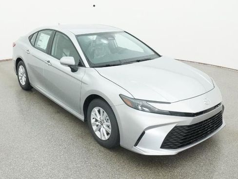 New 2026 Toyota Camry LE w/ Convenience Package image 13
