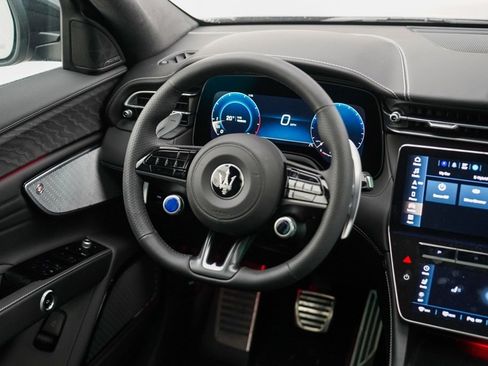 New 2025 Maserati Grecale Modena image 26