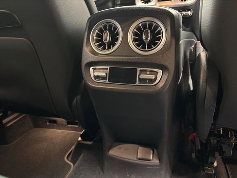 Used 2025 Mercedes-Benz G 550 image 37