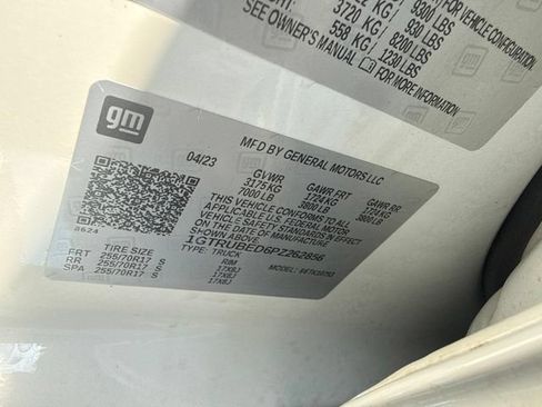 Used 2023 GMC Sierra 1500 SLE AWD/4WD image 16
