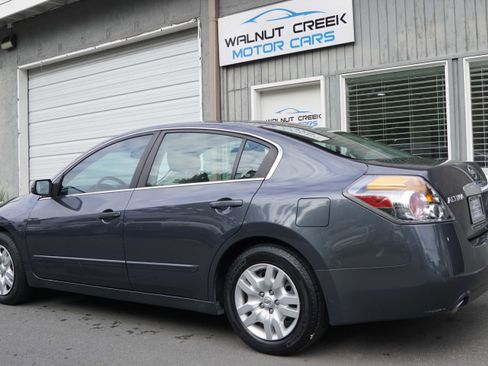 Used 2010 Nissan Altima 2.5 FWD image 18