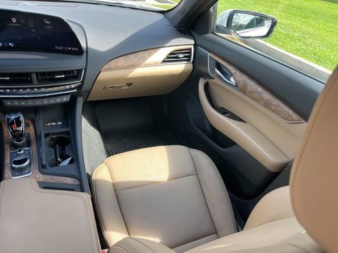 Used 2025 Cadillac CT5 Premium Luxury RWD image 34
