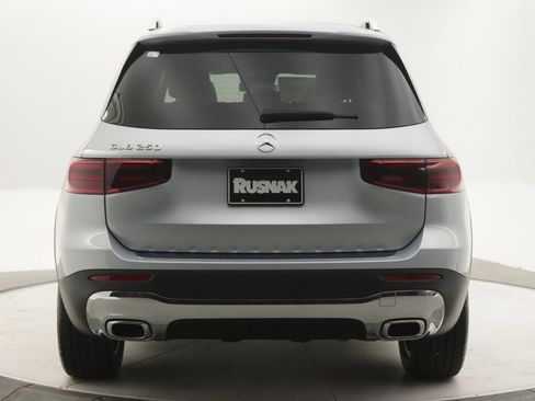 New 2026 Mercedes-Benz GLB 250 image 3