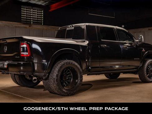 Used 2023 RAM 3500 Limited image 10