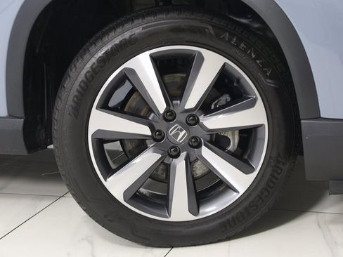 Used 2023 Honda Pilot Touring image 16