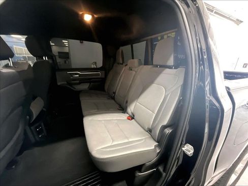 Used 2023 RAM 1500 Big Horn AWD/4WD image 15