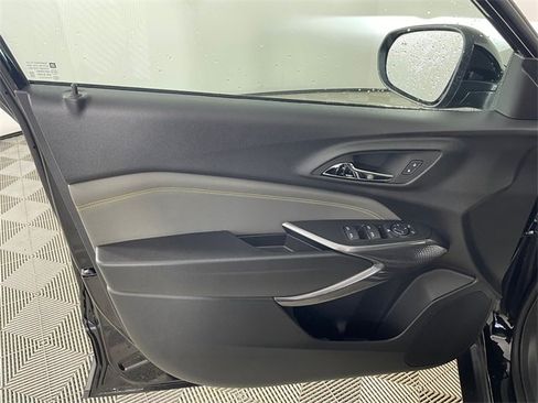 New 2026 Chevrolet Trax ACTIV w/ Driver Confidence Package image 13