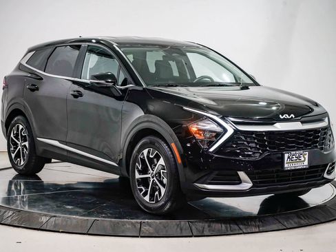 Used 2023 Kia Sportage EX FWD image 5