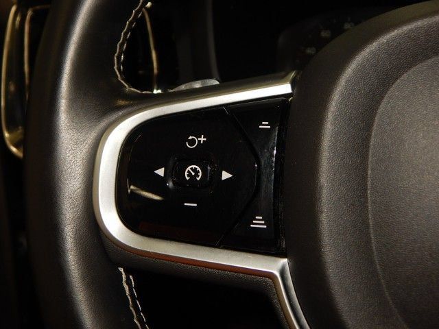 Used 2019 Volvo S60 T6 R-Design AWD/4WD image 26