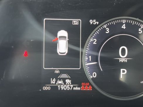 Certified 2025 Lexus NX 250 FWD w/ Accessory Package (Z1) image 17