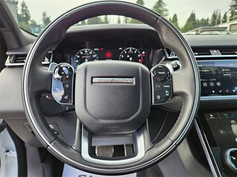 Used 2019 Land Rover Range Rover Velar R-Dynamic SE image 21