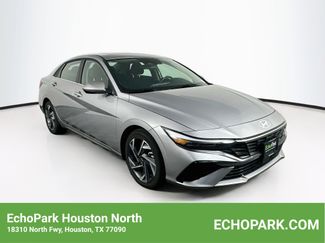 Used 2025 Hyundai Elantra SEL FWD video 1