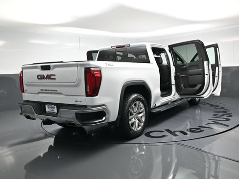 Used 2019 GMC Sierra 1500 SLT w/ SLT Premium Plus Package AWD/4WD image 26