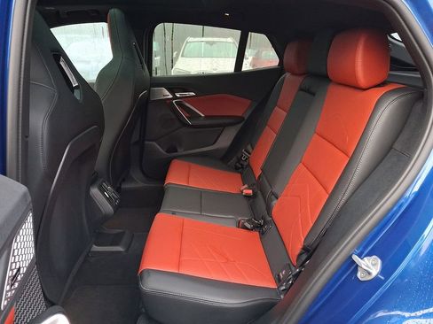 Used 2025 BMW X2 M35i w/ Premium Package image 9