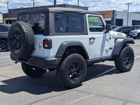 Used 2023 Jeep Wrangler Sport AWD/4WD image 2