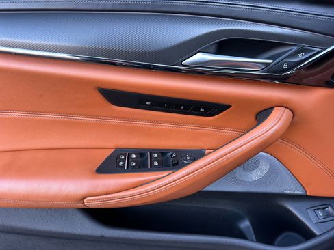 Used 2019 BMW M5 w/ Executive Package image 11